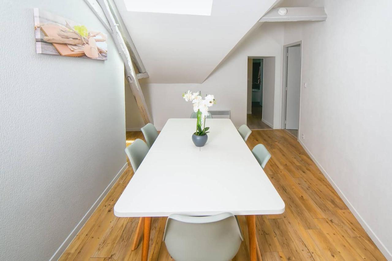 Ferienwohnung T3 Duplex Hypercentre Cholet Logement Entier 3 Lits Exterior foto